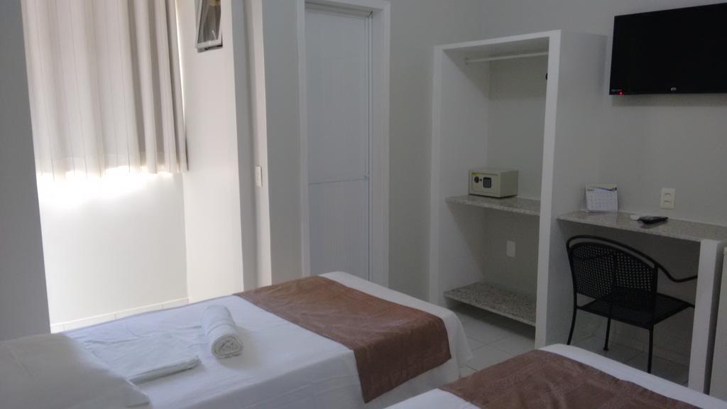 Hotel Mares De Iracema 3*